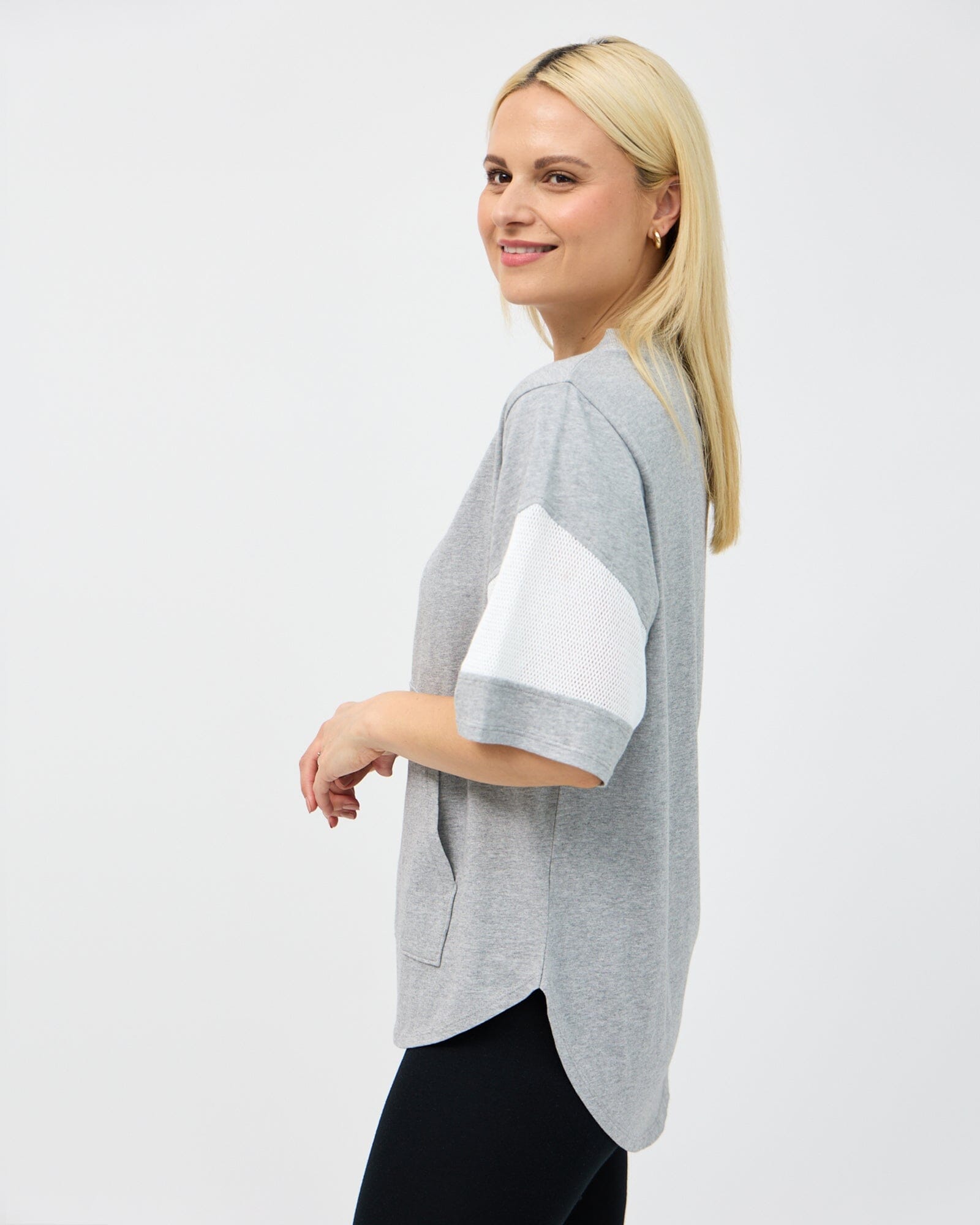 Ari Mesh Tee - Grey T-shirt Avila the label 