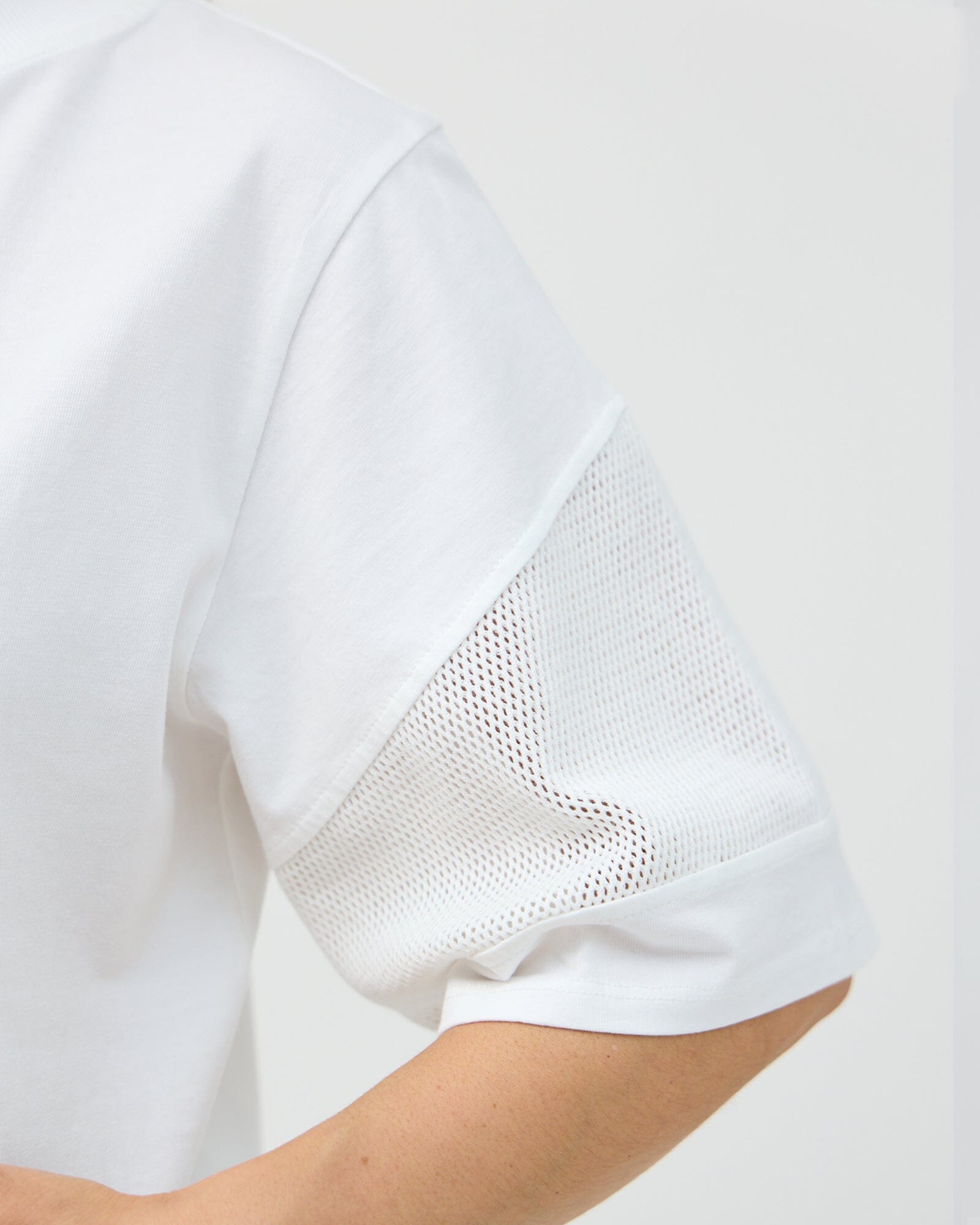 Ari Mesh Tee - White T-shirt Avila the label 