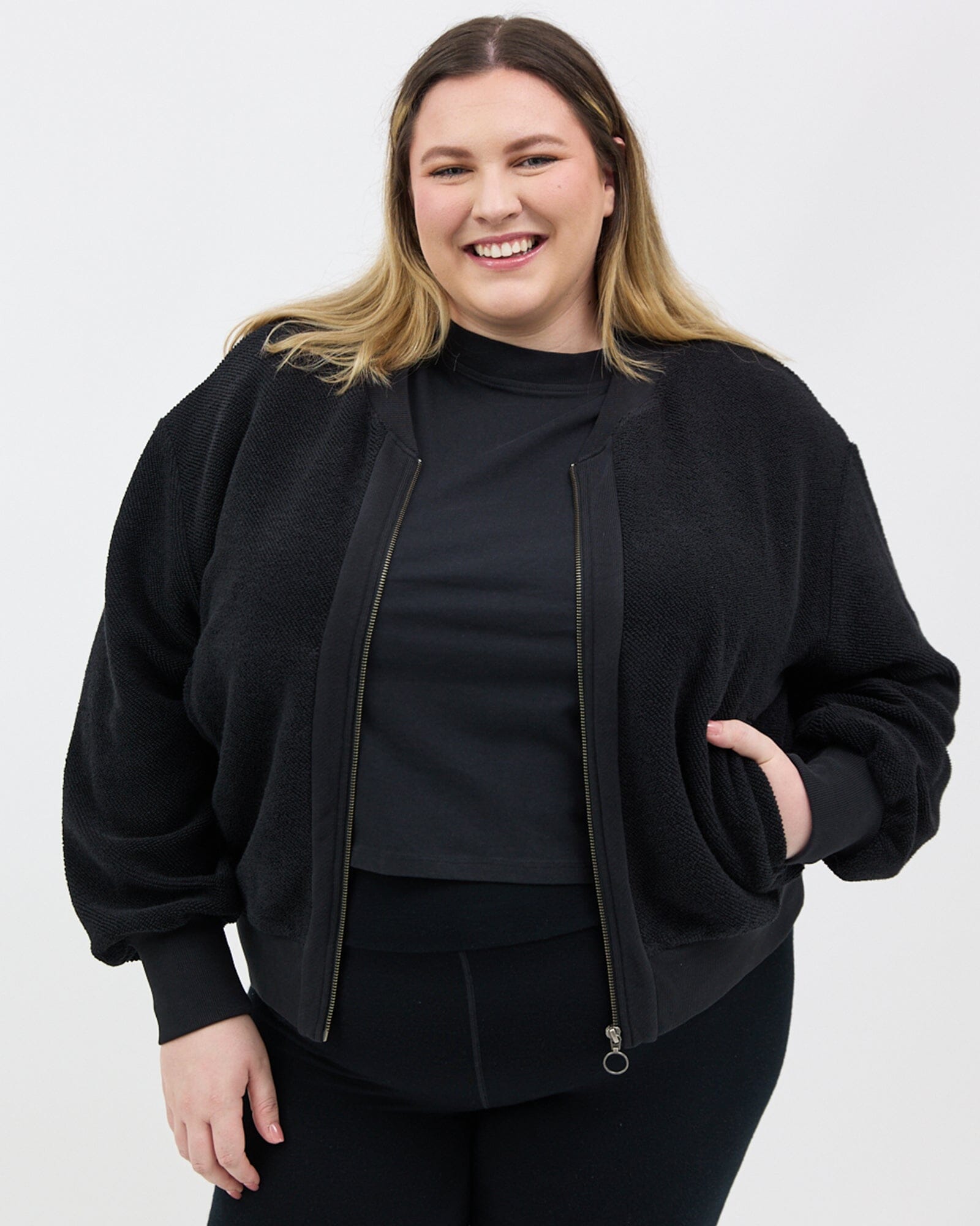 Aurora Bomber Jacket - Black Pullover Avila the label 