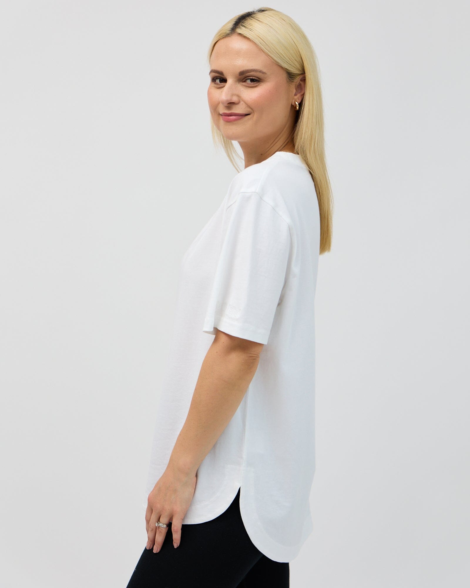 Elsie Long Tee - White T-shirt Avila the label 