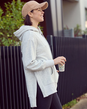 Velora Cloud Hoodie T-shirt Avila the label 