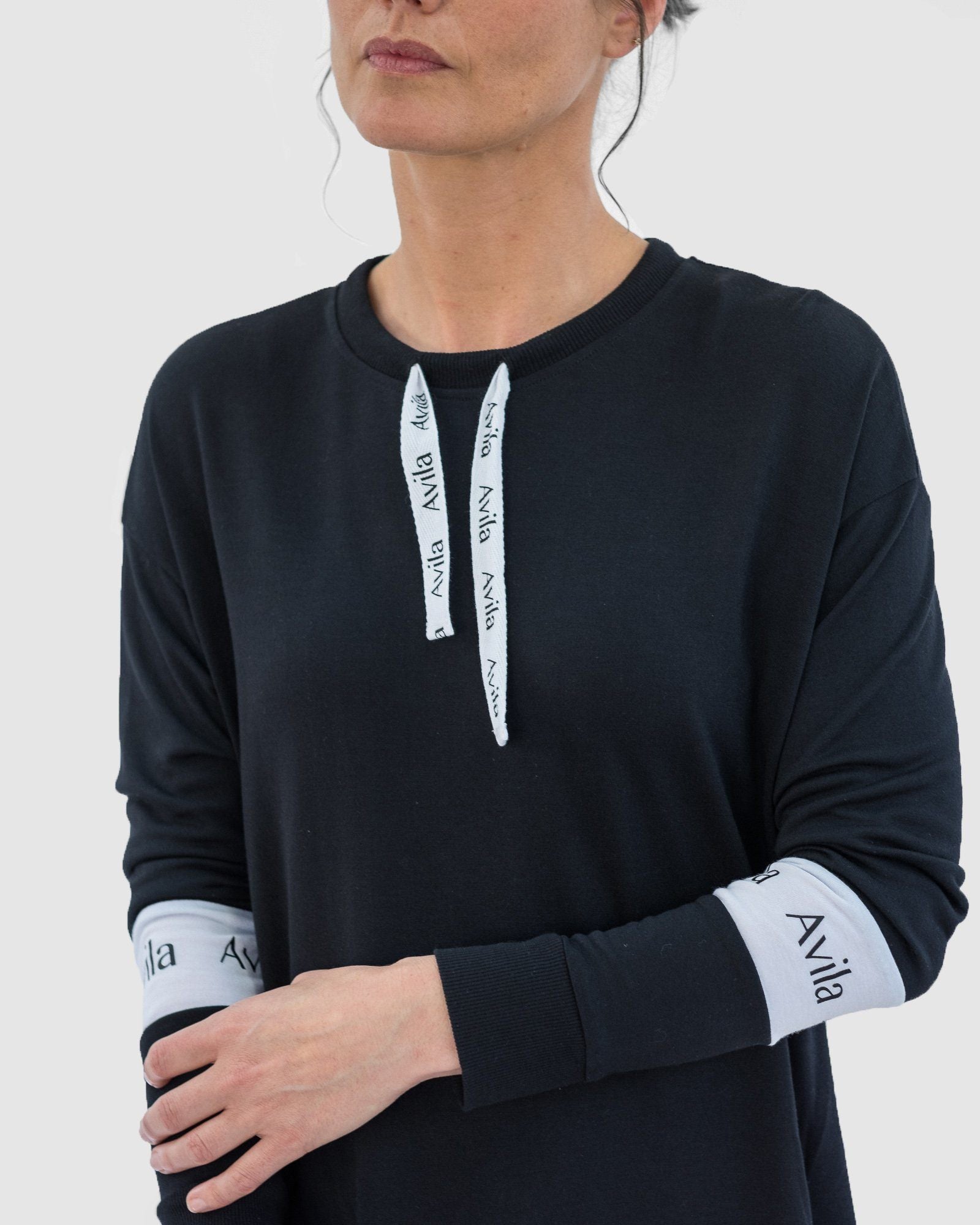 Lightweight long sleeve top - Black Avila the label 